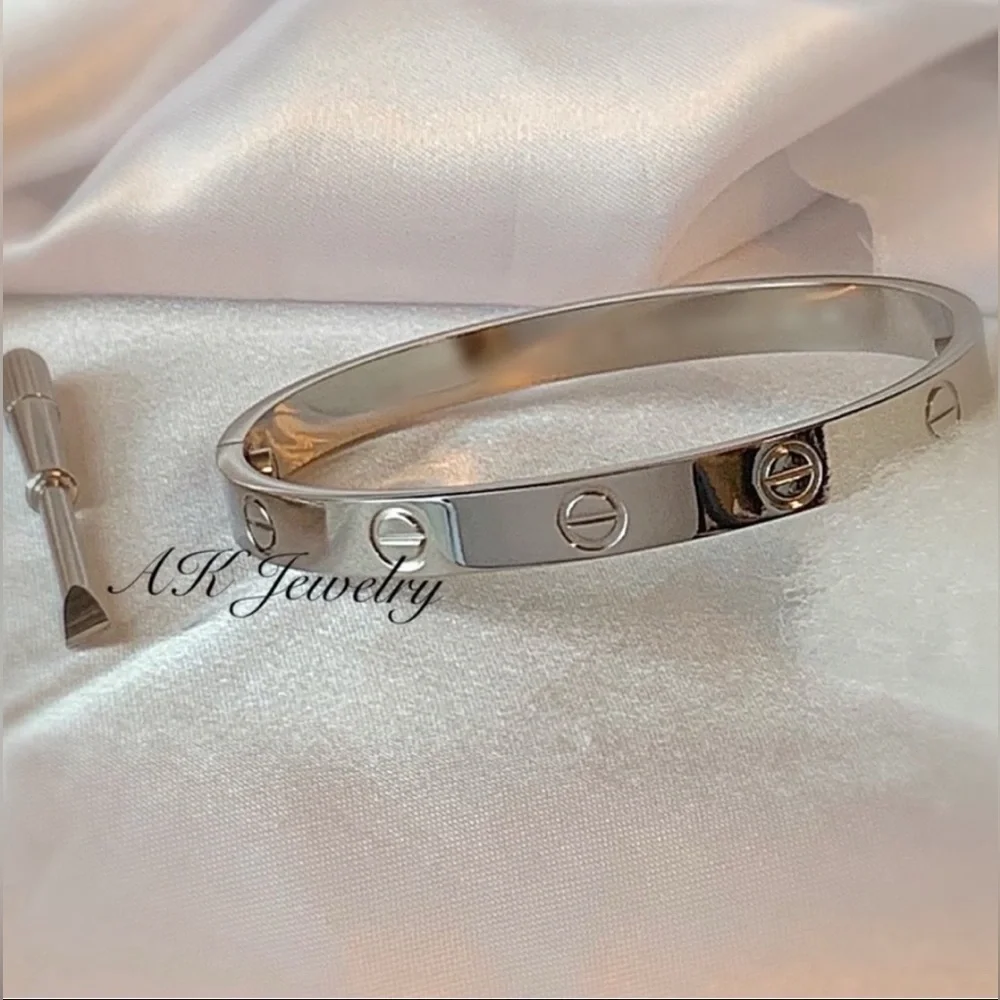 💎LUXURY 16cm Silver Cuff Bangle, Bracelet Complete Secure Screw Closure Fasten